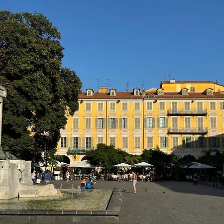 アパート Art ニース