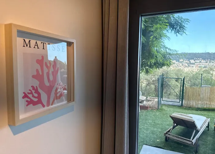 Apartment Art Nice